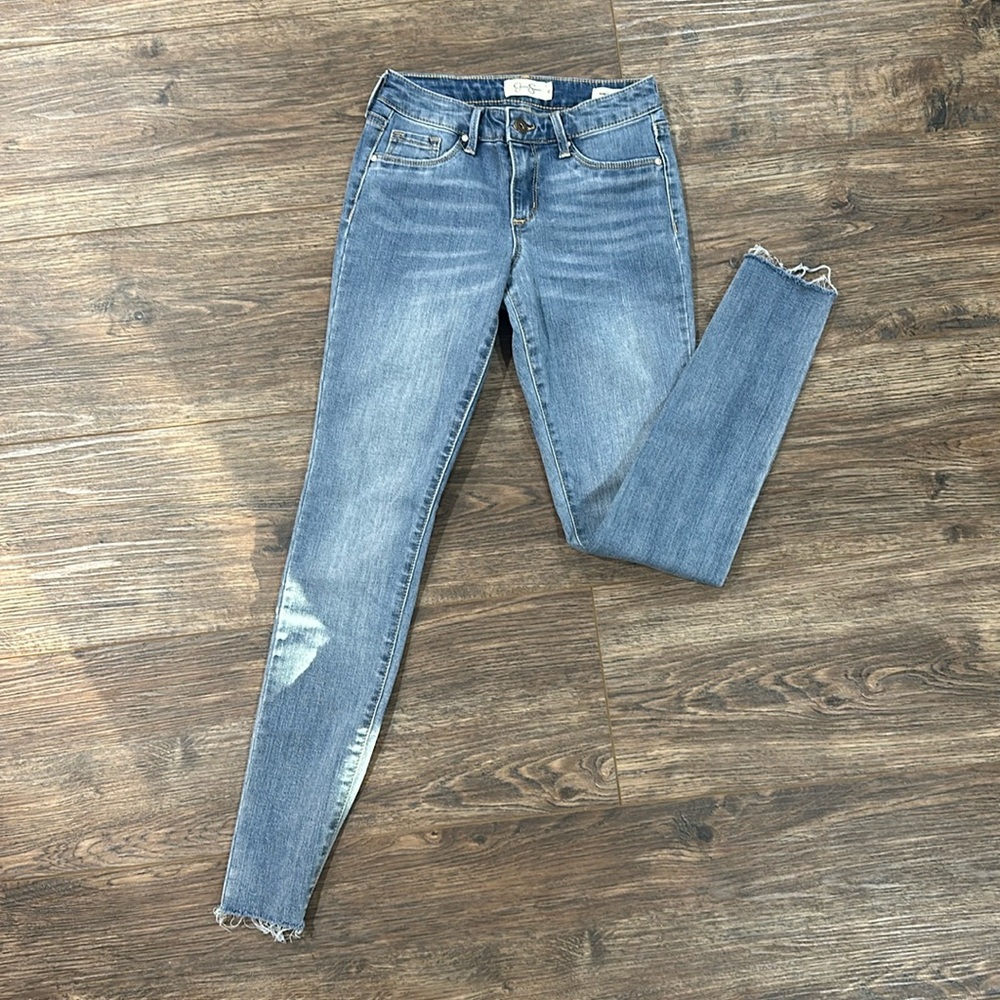Juniors jeans